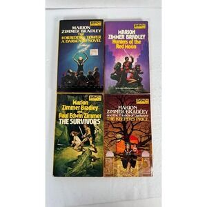 Marion Zimmer Bradley Sci-Fi Fantasy Paperback Lot DAW Books Darkover